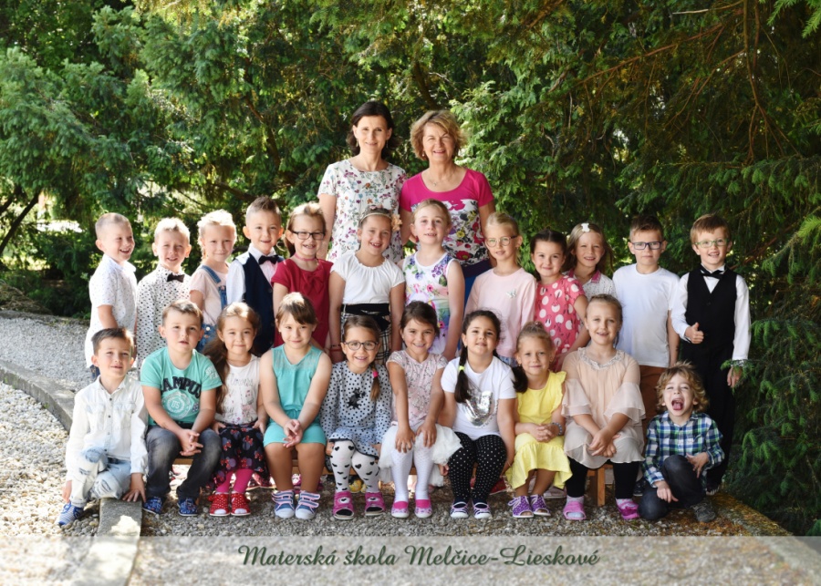 Koncoročné fotenie tried školkarov Pamas Foto Soňa Kalabová Koncoročné fotenie tried školkarov Pamas Foto Soňa Kalabová